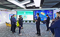 央行（háng）和安徽省科技廳領導蒞臨私人影院在线观看免费公司調研指導